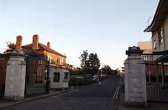 Where Should I Be After 20 Driving Lessons? 1 where should i be after 20 driving lessons