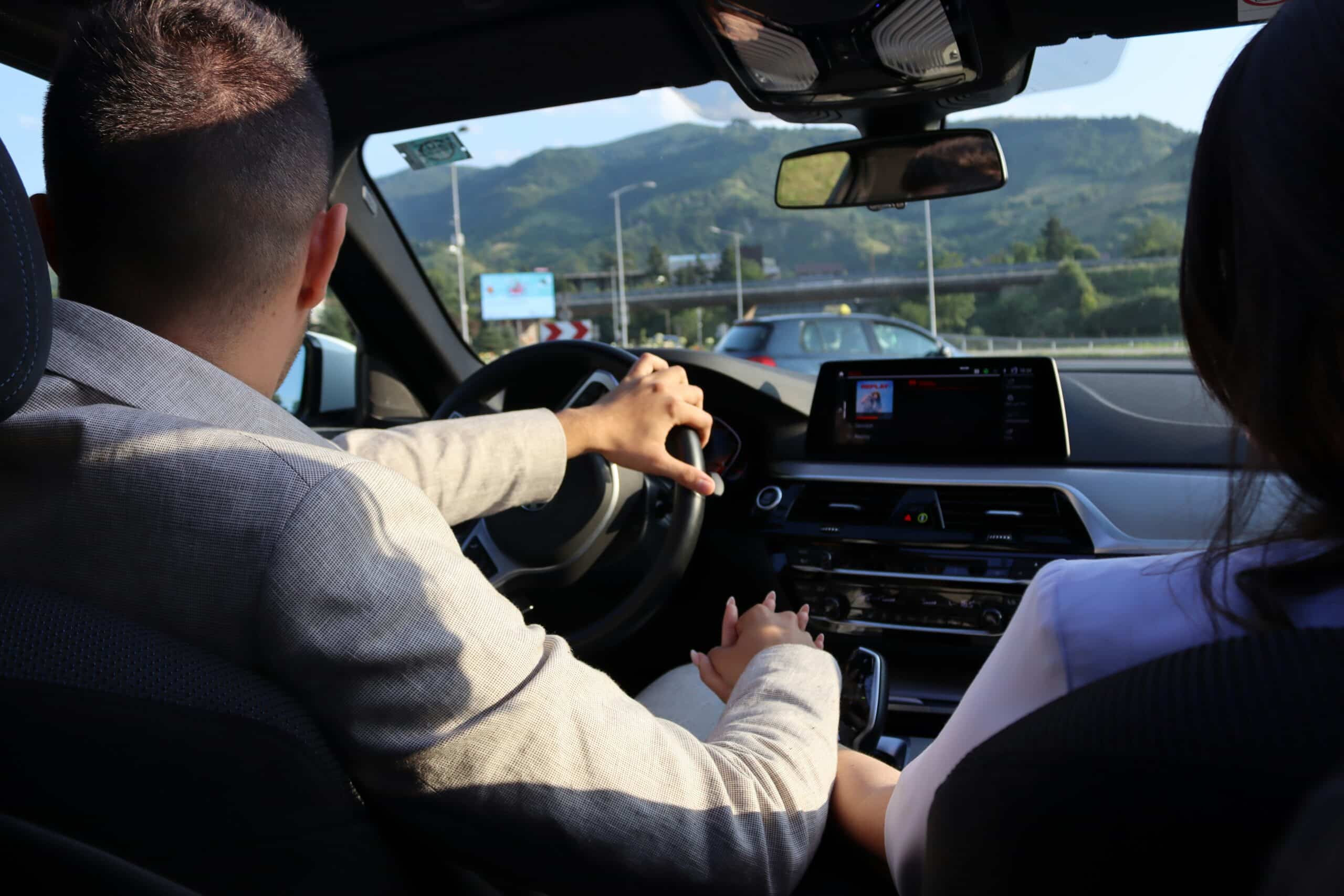 Automatic vs Manual Driving Lessons in Beckenham: Which Should You Choose? 6